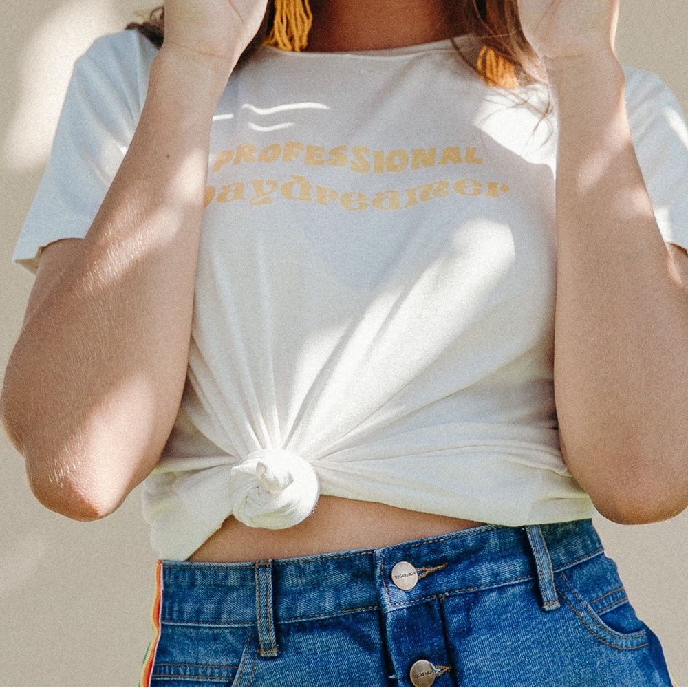 NWT- SUGARHIGH Professional Daydreamer Graphic Tee Shirt